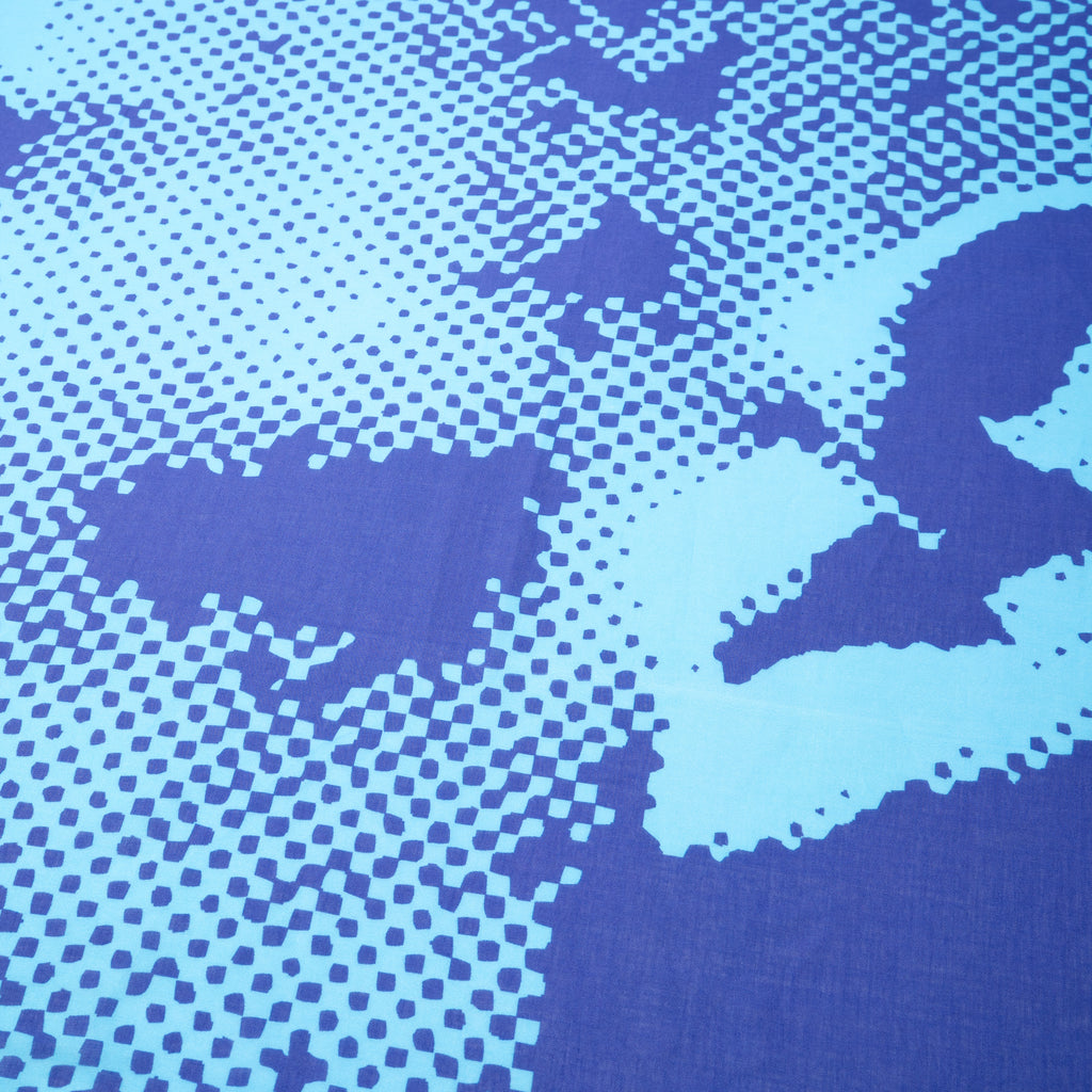 NEW SCHOOL Face Wide Scarf